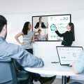 Philips Q-Line : la gamme d'écrans pour salles de réunion la plus complète