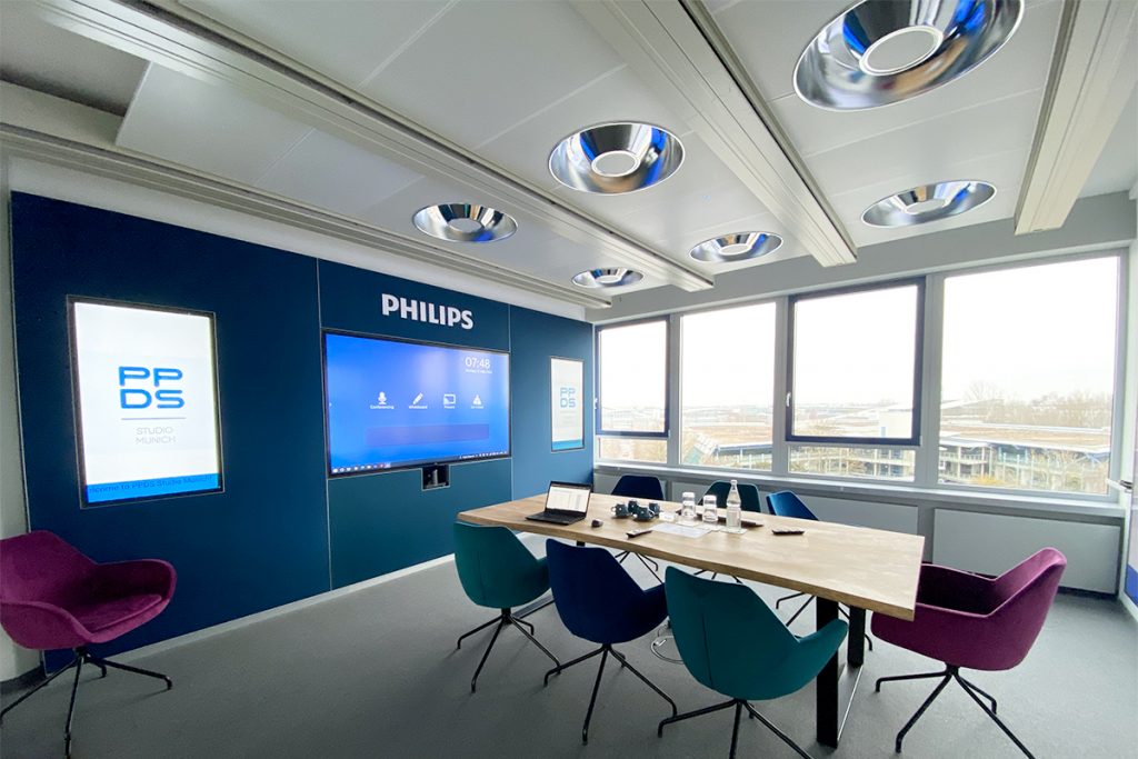 Comment reconnaître les différentes gammes de moniteurs professionnels Philips PPDS ?