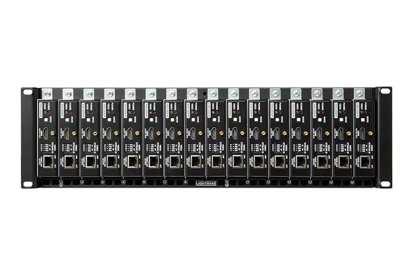 Lightware PRC-16-205 : une étagère pour racker jusqu'à 16 extenders VINX